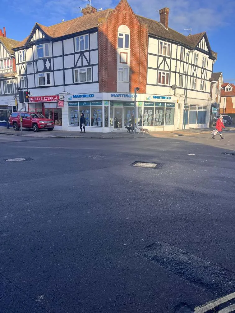 MartinCo-BognorRegis