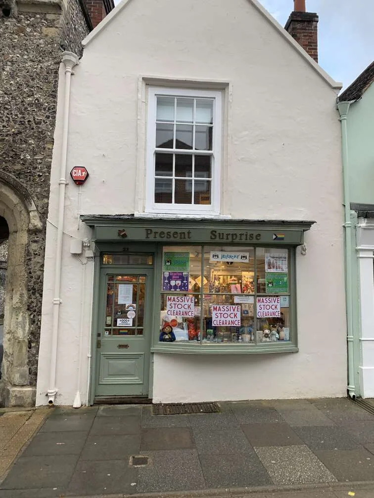 PresentSurprise-Chichester